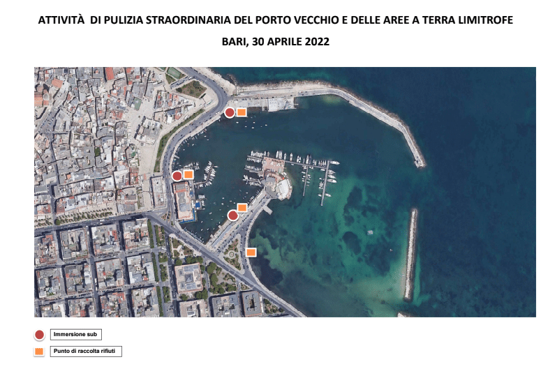 Bari, pulizia straordinaria porto vecchio