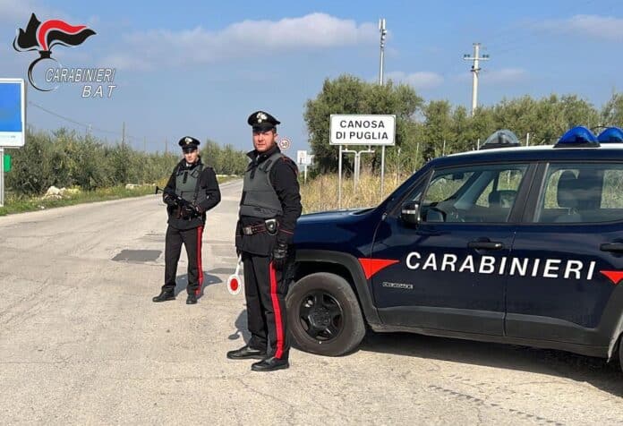 Foto dei carabinieri Canosa