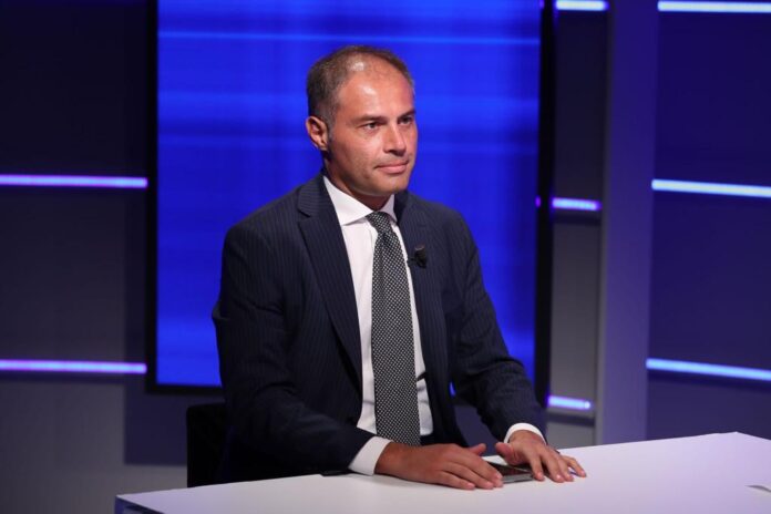 Luca Lazzàro (5)