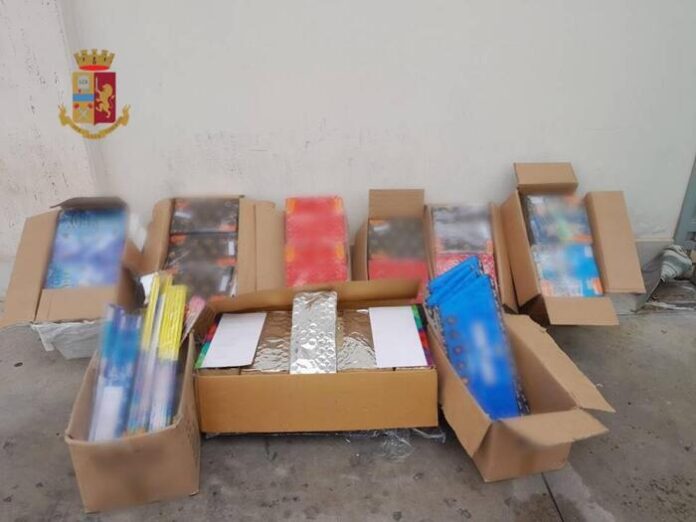 Foto materiale sequestrato