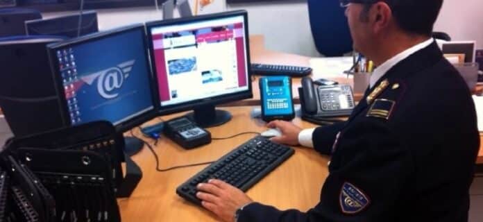 Foto della Polizia Postale