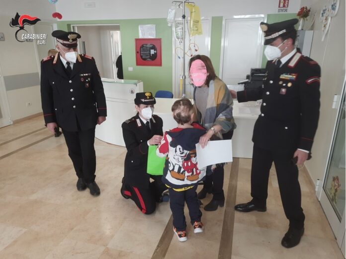 Carabinieri al Policlinico