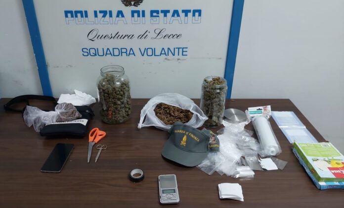 Foto del materiale sequestrato