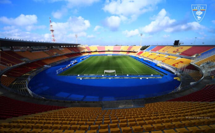 Foto dello stadio Via del Mare - LECCE
