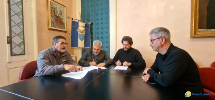 Foto firma convenzione