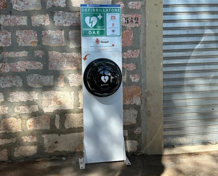 Defibrillatore