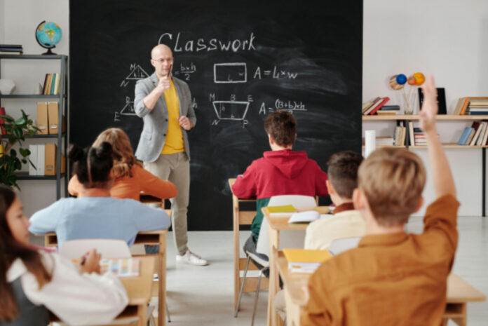 Crisi educativa