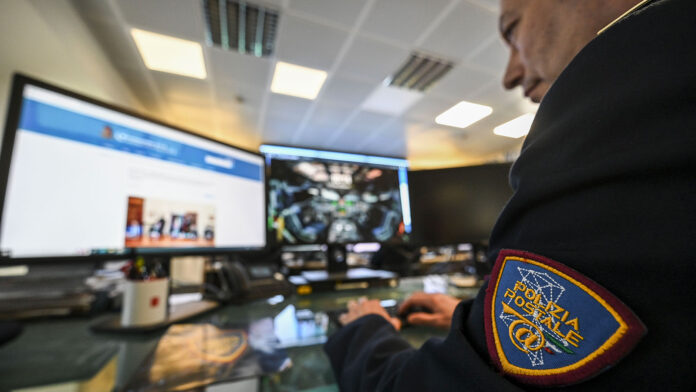 Polizia postale
