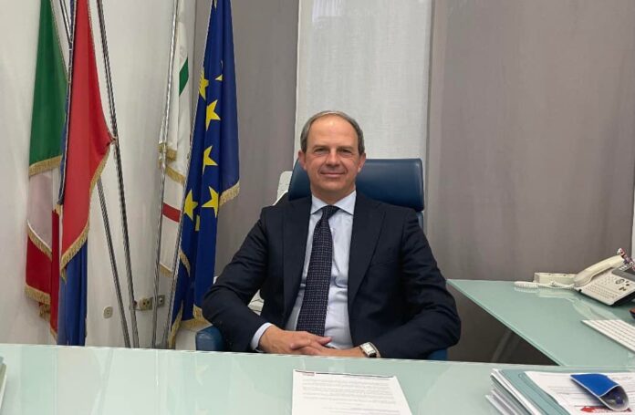 Foto del dott. Giuseppe Pasqualone, Commissario straordinario dell'ASL di Foggia