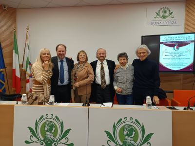 Presentazione dell’Università Popolare Metropolitana di Bari con i promotori presso la Scuola Bona Sforza