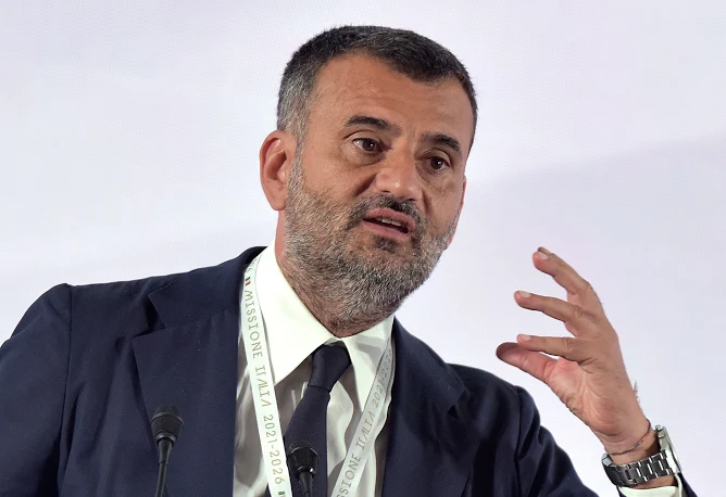 decaro presidente puglia contro le divisioni della sanità tra nord e sud